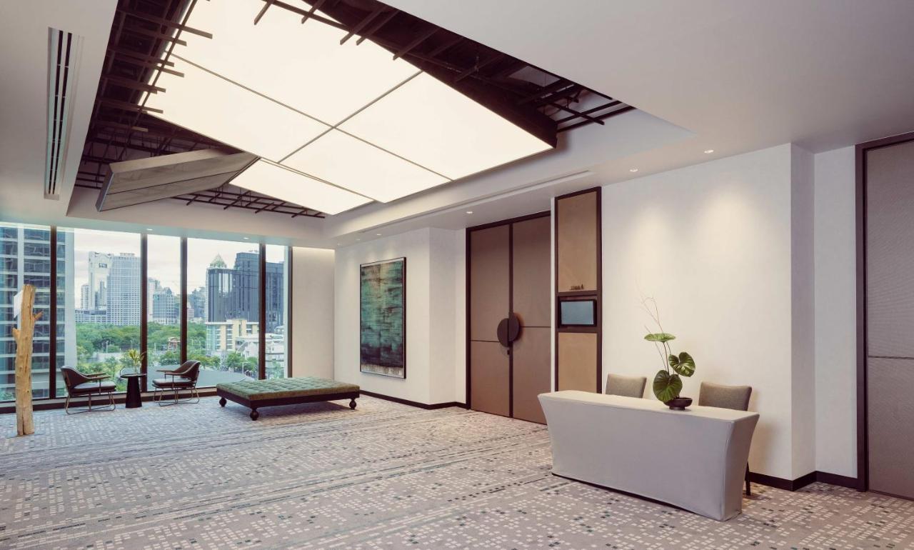 Готель Kimpton Maa-Lai Bangkok By Ihg Екстер'єр фото The interior of the 10th floor of the building