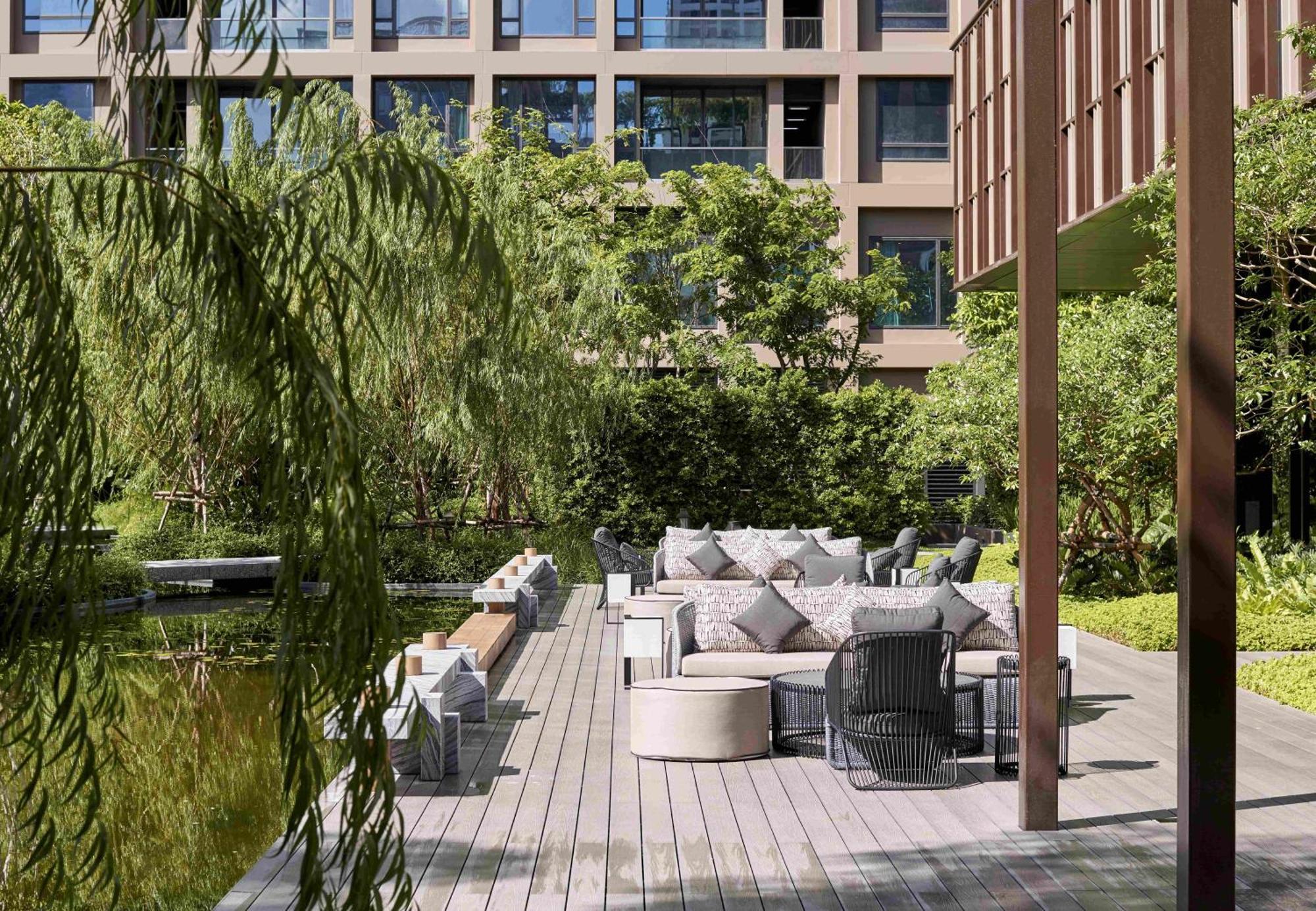 Готель Kimpton Maa-Lai Bangkok By Ihg Екстер'єр фото The Park